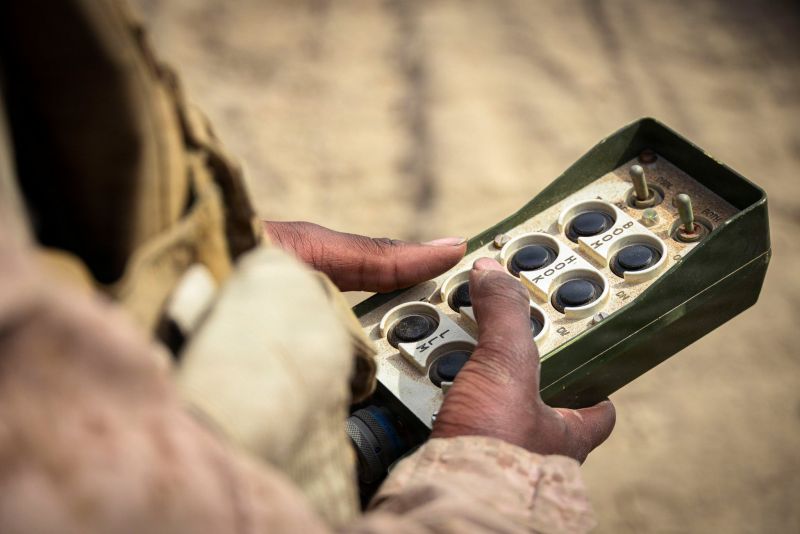Image for the Tweet beginning: U.S. Marines prepare M142 High