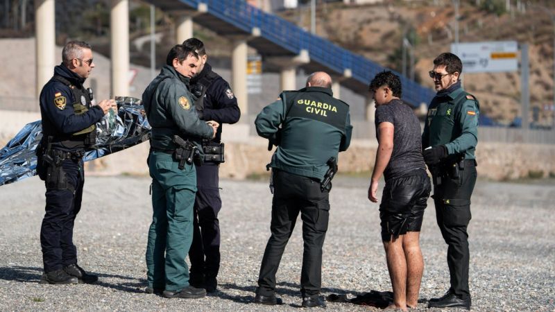 Image for the Tweet beginning: L’Espagne rejette les revendications du